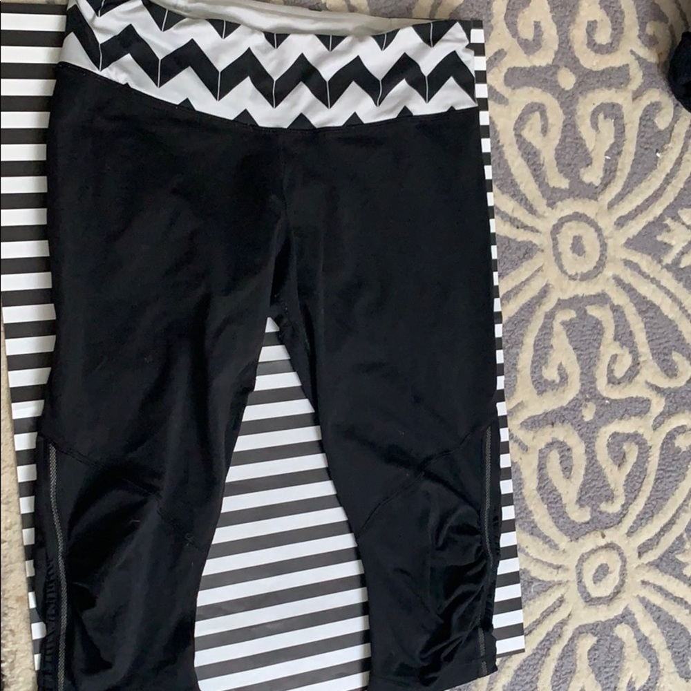 Lululemon cropped leggings
